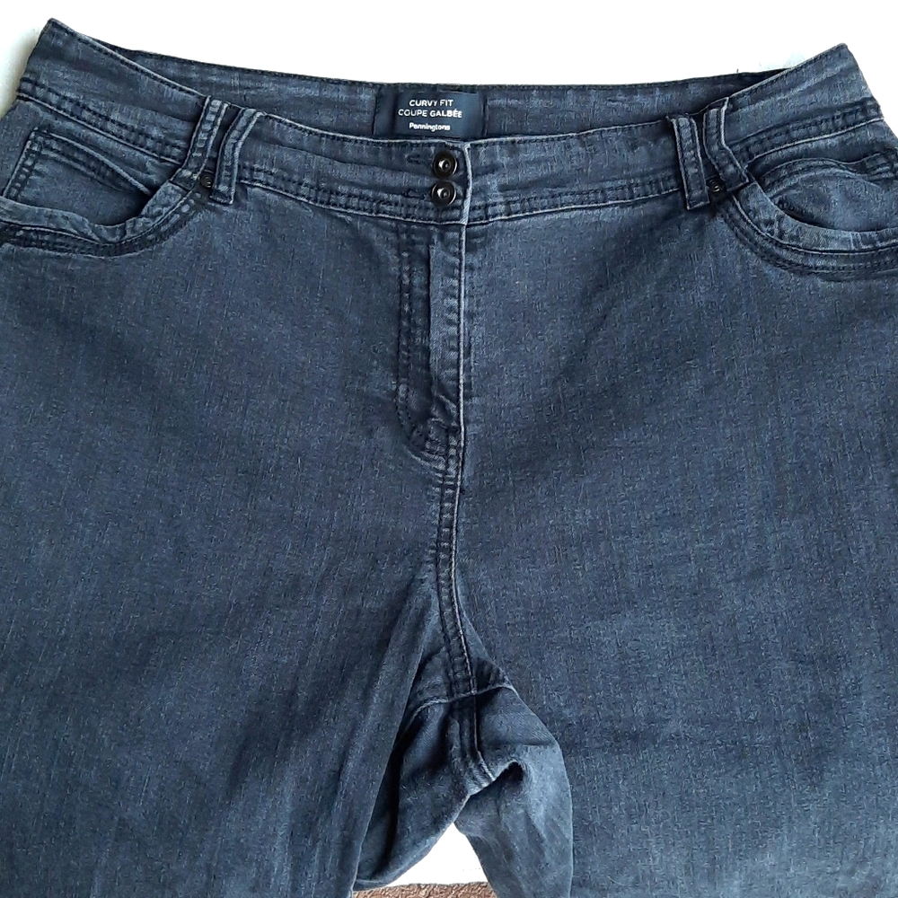 Penningtons| Woman's Jeans| Curvey Fit|